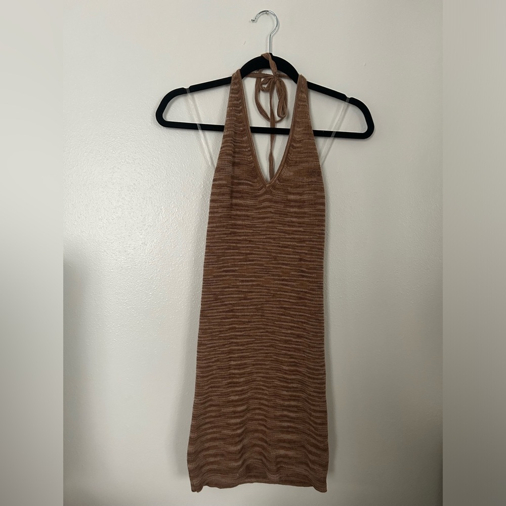 Bodycon knit halter dress🤎
